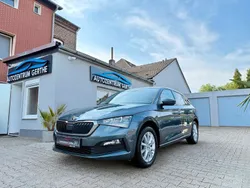 Grau Gebraucht 2021 Skoda Scala Cool Plus Kleinwagen | 17.990 € (Fairer Preis)