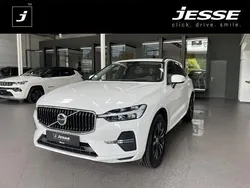 Weiß Gebraucht 2021 Volvo XC60 Momentum SUV | 32.491 € (Guter Preis)
