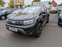 Schwarz (perlmuttschwatz) Gebraucht 2023 Dacia Duster Extreme SUV | 22.790 € (Fairer Preis)
