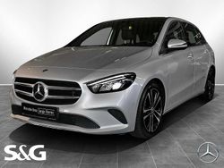 Iridiumsilber metallic Gebraucht 2020 Mercedes B180 Business Van / Kleinbus | 23.770 € (Etwas zu teuer)