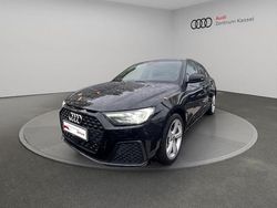 Mythosschwarz metallic Gebraucht 2021 Audi A1 Sportback Ambiente Kleinwagen | 23.990 € (Etwas zu teuer)