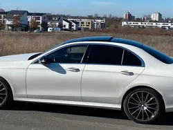 Weiß Gebraucht 2017 Mercedes E220 AMG line Limousine | 23.900 € (Etwas zu teuer)