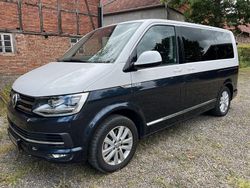 Blau Gebraucht 2017 VW Multivan Highline Van | 30.990 € (Fairer Preis)
