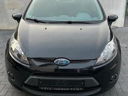 Schwarz Gebraucht 2010 Ford Fiesta Kleinwagen | 3.799 € (Fairer Preis)