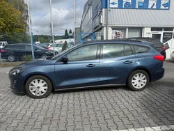 Blau Gebraucht 2020 Ford Focus Trend Limousine | 9.500 € (Guter Preis)