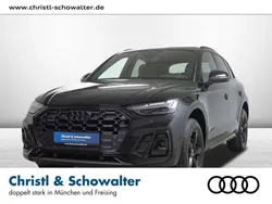 Mythosschwarz metallic Gebraucht 2021 Audi Q5 Business SUV | 39.947 € (Fairer Preis)