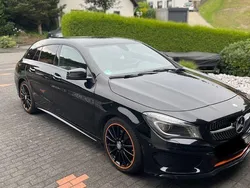 Schwarz Gebraucht 2015 Mercedes CLA250 Shooting Brake Kombi | 18.800 € (Fairer Preis)