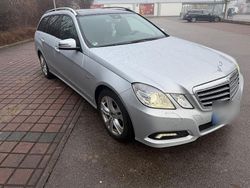 Silber Gebraucht 2010 Mercedes E350 Avantgarde Kombi | 5.500 € (Guter Preis)