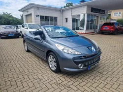 Grau Gebraucht 2008 Peugeot 207 CC Sport Cabrio | 4.499 € (Etwas zu teuer)