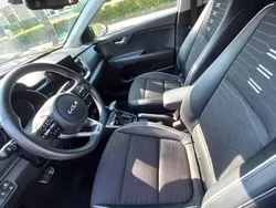 Weiß Gebraucht 2023 Kia Stonic 4 SUV | 21.250 € (Fairer Preis)