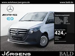 Weiß Gebraucht 2024 Mercedes Vito Van / Kleinbus | 36.878 € (Etwas zu teuer)