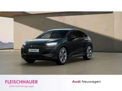 Mythosschwarz metallic Neu 2025 Audi Q4 Sportback e-tron Sport SUV | 54.880 € (Fairer Preis)