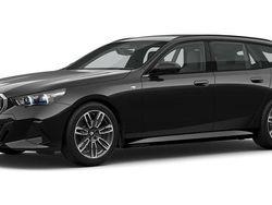 Schwarz Gebraucht 2024 BMW 520 Comfort Edition Kombi | 57.912 € (Fairer Preis)
