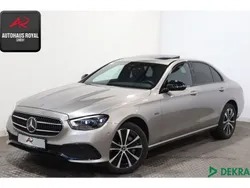 Silber (metallic) Gebraucht 2021 Mercedes E300 Avantgarde Limousine | 39.880 € (Fairer Preis)