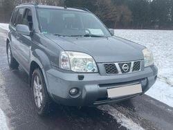 Grau Gebraucht 2006 Nissan X-Trail SUV | 2.250 € (Guter Preis)