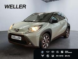 Grün Gebraucht 2024 Toyota Aygo X Team SUV | 15.450 € (Guter Preis)