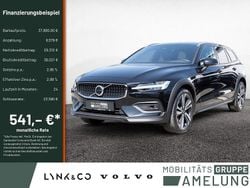 Schwarz Gebraucht 2023 Volvo V60 CC Ultimate Kombi | 38.390 € (Fairer Preis)
