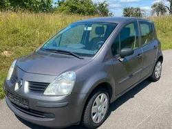 Braun Gebraucht 2007 Renault Modus Avantage Van / Kleinbus | 2.950 € (Etwas zu teuer)