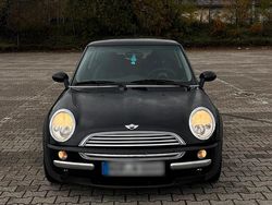 Schwarz Gebraucht 2004 Mini Cooper Kleinwagen | 1.599 € (Fairer Preis)