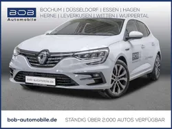 Arktisweiß (weiß) Gebraucht 2023 Renault Mégane IV Kleinwagen | 20.666 € (Guter Preis)