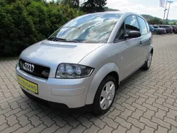 Silber Gebraucht 2001 Audi A2 Kleinwagen | 2.490 € (Guter Preis)