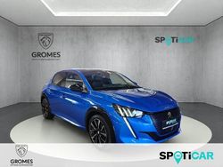 Blau metallic (metallic) Gebraucht 2023 Peugeot e-208 GT Kleinwagen | 21.490 € (Fairer Preis)