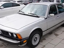 Silber Gebraucht 1979 BMW 733 Limousine | 16.500 €