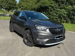 Grau Gebraucht 2019 Opel Grandland X SUV | 14.999 € (Fairer Preis)