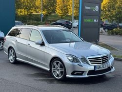 Silber Gebraucht 2011 Mercedes E300 Avantgarde Kombi | 9.000 € (Superpreis)
