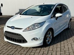 Weiß Gebraucht 2009 Ford Fiesta ST-Line Kleinwagen | 1.650 € (Superpreis)