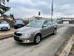 Beige Gebraucht 2011 Skoda Octavia Ambition Kombi | 5.300 € (Fairer Preis)