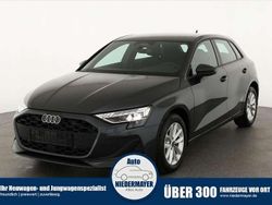 Manhattan grau metallic Neu 2025 Audi A3 Sportback Limousine | 31.995 € (Superpreis)