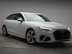 Weiß Gebraucht 2023 Audi A4 S-Line Limousine | 29.990 € (Guter Preis)