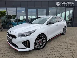 Weiß Gebraucht 2020 Kia ProCeed GT Kleinwagen | 23.999 € (Fairer Preis)