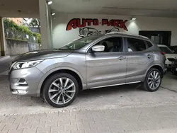 Grau Gebraucht 2020 Nissan Qashqai Tekna SUV | 16.890 € (Guter Preis)