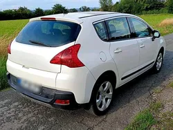 Weiß Gebraucht 2011 Peugeot 3008 Kombi | 4.450 € (Fairer Preis)
