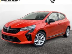 Orange Neu 2025 Renault Clio V Evolution Limousine | 21.577 € (Fairer Preis)