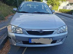 Grau Gebraucht 1998 Mazda 323 Comfort Kombi | 1.100 €
