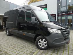 Schwarz Gebraucht 2020 Mercedes Sprinter Van | 44.599 € (Etwas zu teuer)