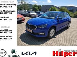 Blau Neu 2025 Skoda Fabia Essence Limousine | 17.140 € (Guter Preis)