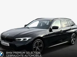 Schwarz Gebraucht 2022 BMW 320 M Sport Kombi | 35.890 € (Fairer Preis)
