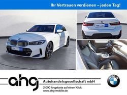Weiß Gebraucht 2024 BMW 318 M Sport Limousine | 37.960 € (Fairer Preis)