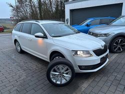 Weiß Gebraucht 2016 Skoda Octavia Style Kombi | 13.880 € (Etwas zu teuer)