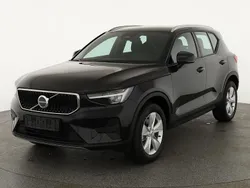 Onyx black metallic Neu 2025 Volvo XC40 Core SUV | 38.495 € (Superpreis)