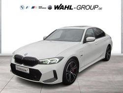 Weiß Gebraucht 2022 BMW 330e M Sport Limousine | 33.890 € (Teuer)