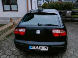 Schwarz Gebraucht 2004 Seat Leon Kleinwagen | 1.200 € (Guter Preis)