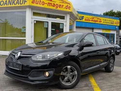 Schwarz Gebraucht 2015 Renault Mégane III Limousine | 8.400 € (Etwas zu teuer)