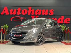 Grau Gebraucht 2018 Peugeot 208 Style Kleinwagen | 7.990 € (Fairer Preis)