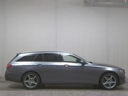 Grau Gebraucht 2020 Mercedes E300 Avantgarde Limousine | 17.950 € (Superpreis)