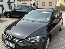 Schwarz Gebraucht 2016 VW Golf VII Trendline Kombi | 8.999 € (Guter Preis)